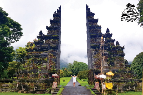 Handara Gate Bali With Balinese Hindus Culture Become Entrance Gate To Pleasure And Peacefulness